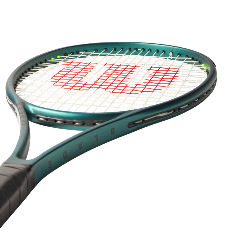 Wilson Blade 98 16x19 V 9.0 Tennis Central